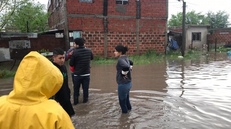 "En esta elección tenemos que elegir pensando en Varela” 